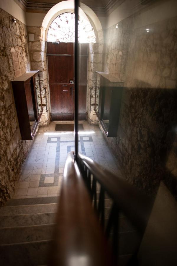Corner Cavour Apartment Sassari Zewnętrze zdjęcie